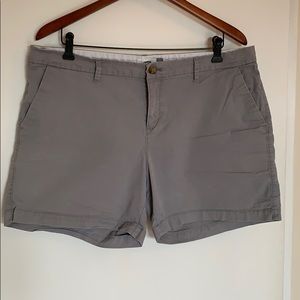 Grey shorts